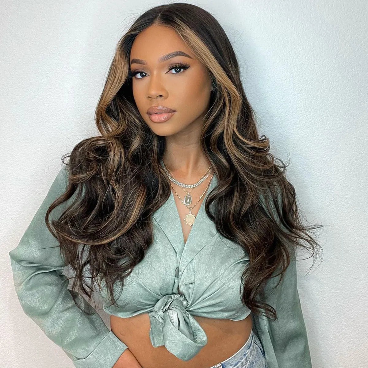 Selena 13x4 HD Transparent Frontal Lace Auburn Highlights on Black Hair Body Wave Wig Invisible Knots Realistic Hairline